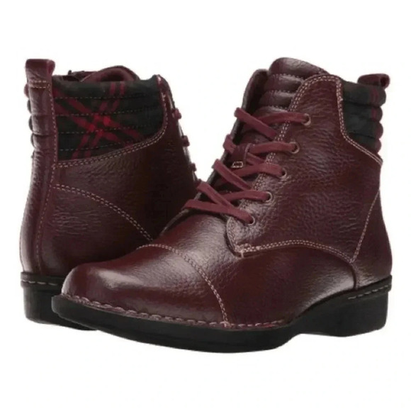 Clarks Burgundy Whistle Bea Leather Ankle Laces Boots - Picture 1 of 9
